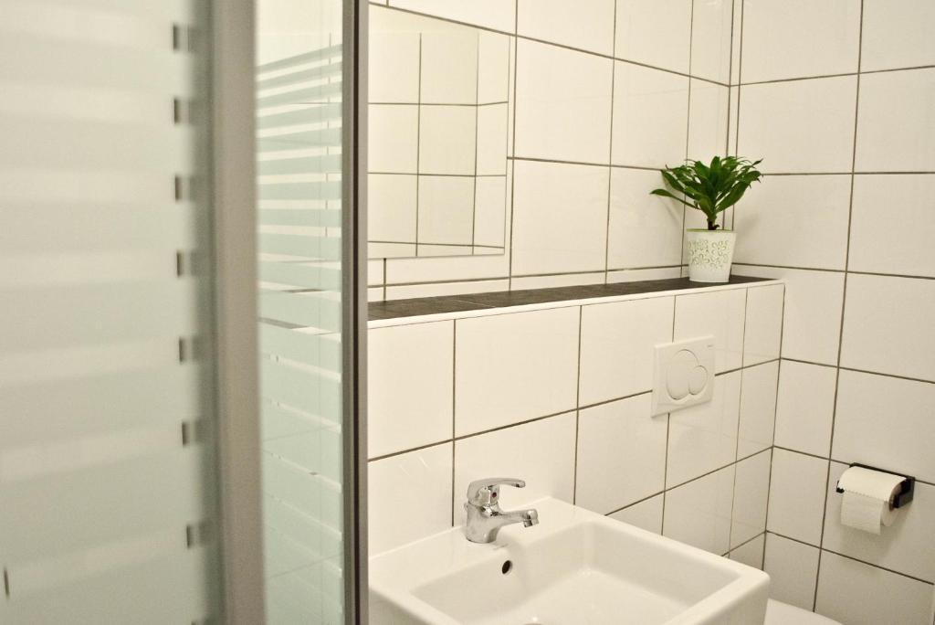 Hostel Nanina Gröbenzell Rom bilde