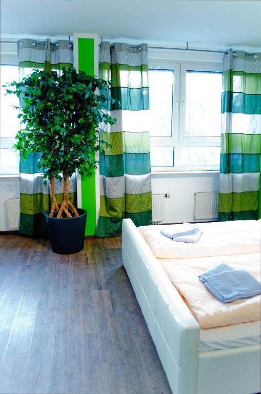 Hostel Nanina Gröbenzell Eksteriør bilde